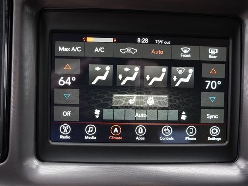 Certified 2022 Dodge Challenger SXT w/ Driver Convenience Group RWD image 23
