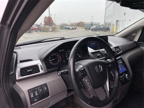 Used 2015 Honda Odyssey EX-L image 10