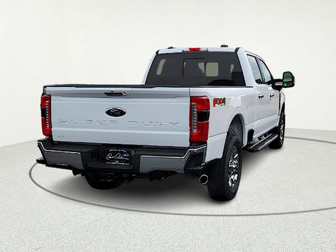Used 2024 Ford F250 Lariat w/ Chrome Package image 6