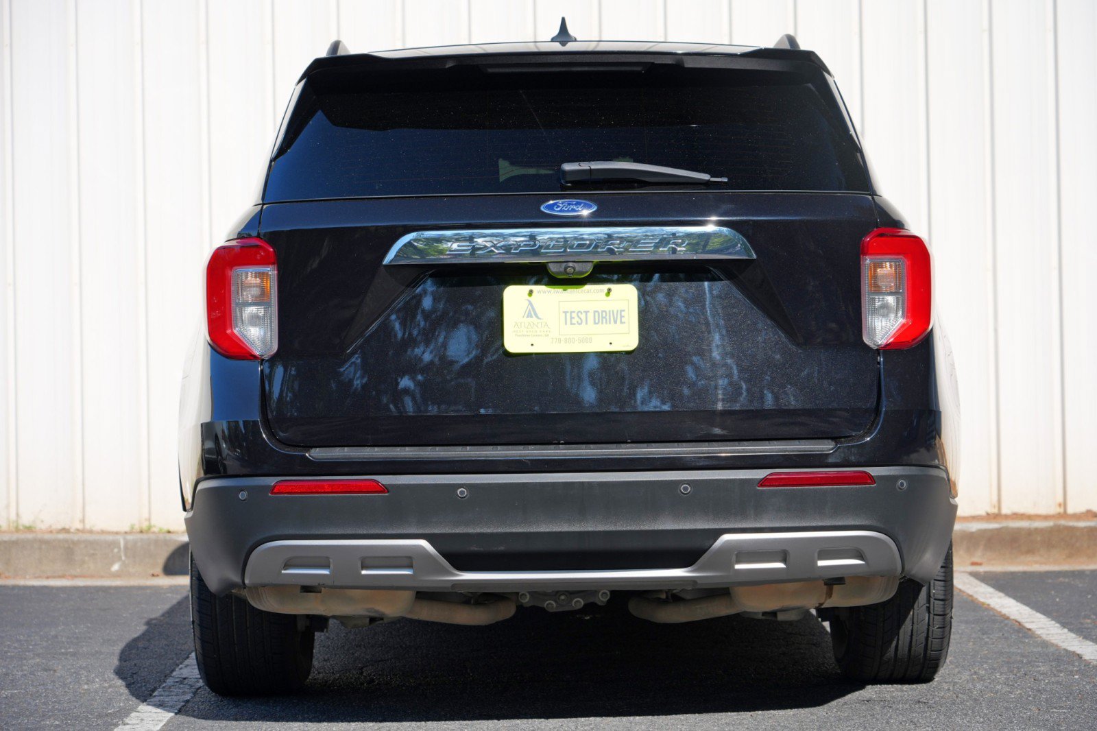 Used 2022 Ford Explorer XLT w/ Equipment Group 202A RWD image 10
