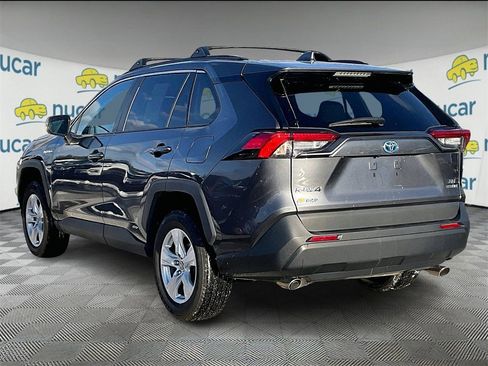 Used 2020 Toyota RAV4 XLE image 4