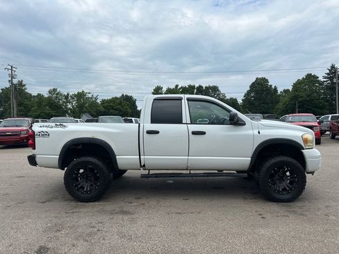 Used 2007 Dodge Ram 1500 Truck SLT image 5