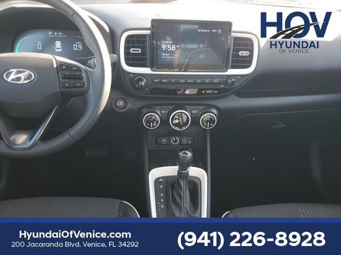 Certified 2023 Hyundai Venue Limited image 22
