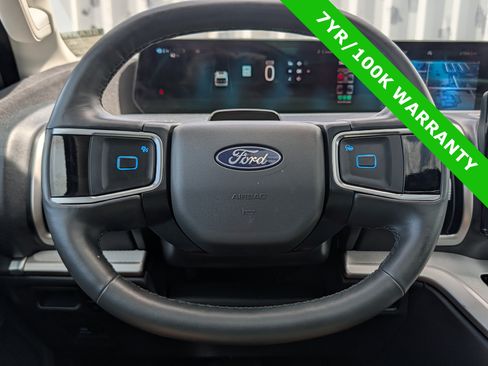 Certified 2025 Ford Expedition Active RWD image 32