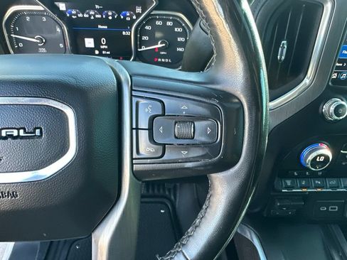 Certified 2023 GMC Sierra 2500 Denali w/ Denali Ultimate Package AWD/4WD image 10