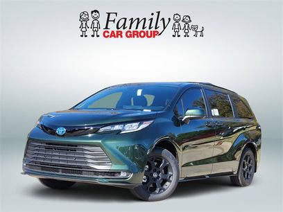 New 2025 Toyota Sienna XLE Woodland Edition