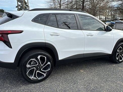 New 2026 Chevrolet Trax RS w/ Driver Confidence Package image 5