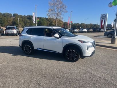 Used 2024 Nissan Rogue Platinum w/ Platinum Premium Package