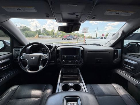Used 2018 Chevrolet Silverado 1500 LTZ Z71 w/ Centennial Edition AWD/4WD image 20