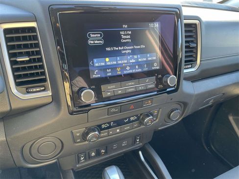 Used 2024 Nissan Frontier SV w/ SV Convenience Package image 23