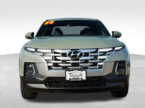 Certified 2024 Hyundai Santa Cruz SEL image 2