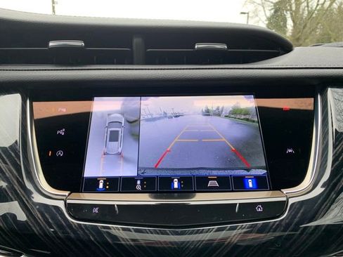 Used 2025 Cadillac XT6 Premium Luxury w/ Technology Package AWD/4WD image 22
