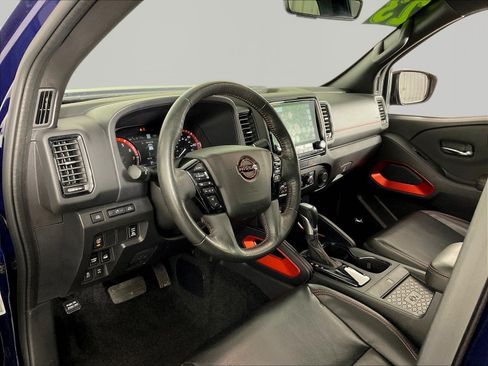 Used 2023 Nissan Frontier PRO-4X w/ Pro-4X Premium Package AWD/4WD image 18