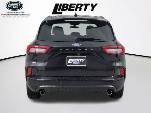 Used 2023 Ford Escape ST-Line w/ Tech Pack #1 FWD image 4