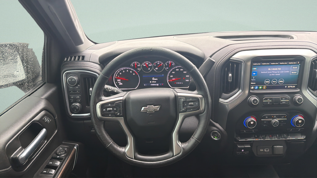 Used 2021 Chevrolet Silverado 1500 RST AWD/4WD image 11