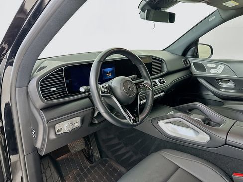 Certified 2025 Mercedes-Benz GLE 350 4MATIC image 10