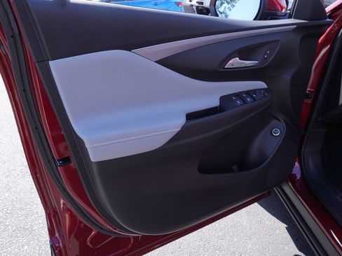 Used 2024 Buick Envista Preferred w/ Convenience II Package image 14