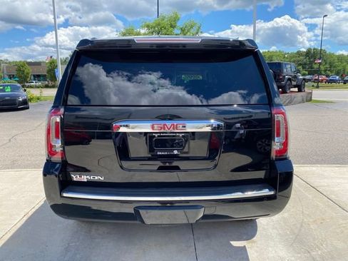 Used 2019 GMC Yukon Denali w/ Denali Ultimate Package AWD/4WD image 4