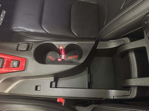 Used 2021 Chevrolet Camaro SS RWD image 29