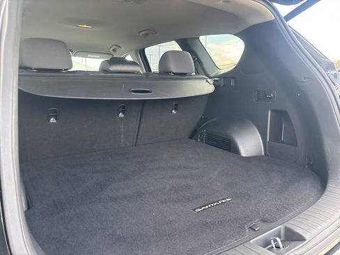 Used 2023 Hyundai Santa Fe SEL image 14