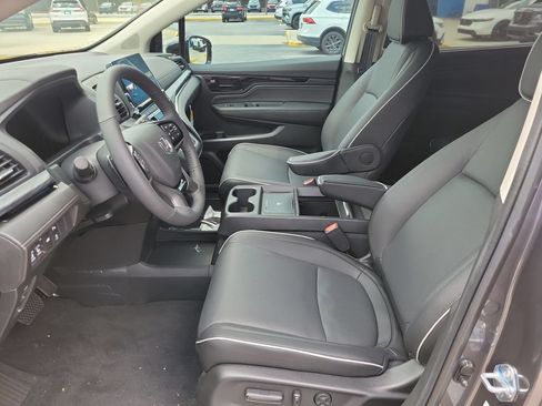 New 2026 Honda Odyssey Elite image 11