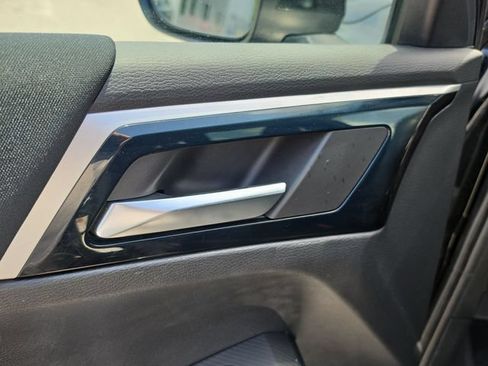 Used 2022 Mitsubishi Outlander ES FWD image 19