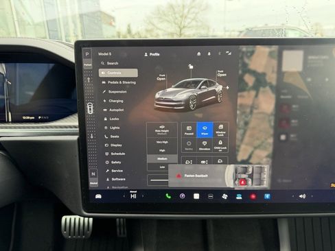 Used 2021 Tesla Model S Plaid image 26