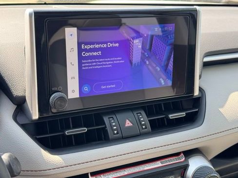 Used 2025 Toyota RAV4 XLE Premium image 29