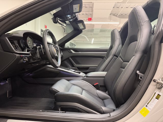 Certified 2024 Porsche 911 Targa 4S AWD/4WD image 6