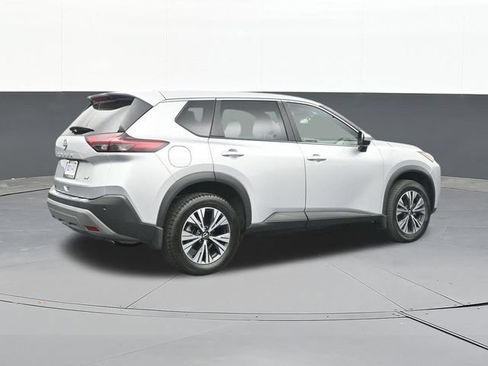 Used 2023 Nissan Rogue SV FWD image 16