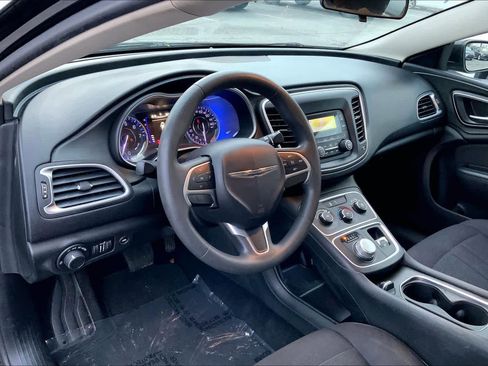Used 2015 Chrysler 200 LX image 16