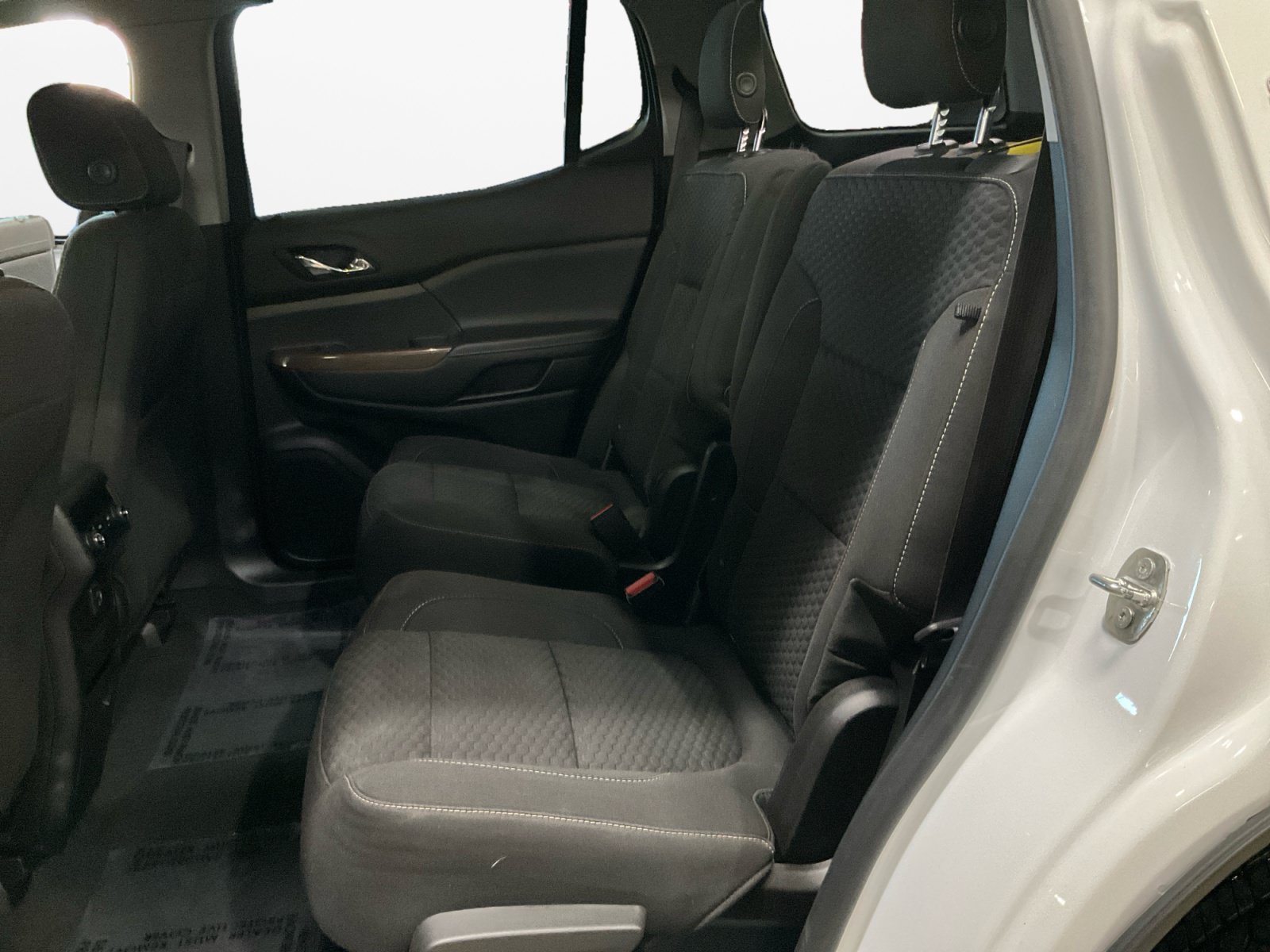 Used 2019 GMC Acadia SLE w/ Driver Alert Package I AWD/4WD image 15
