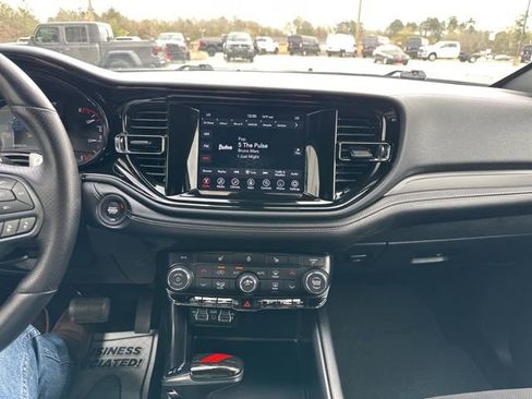Used 2022 Dodge Durango GT image 14