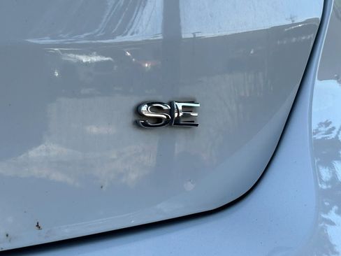 Used 2016 Ford Focus SE FWD image 20