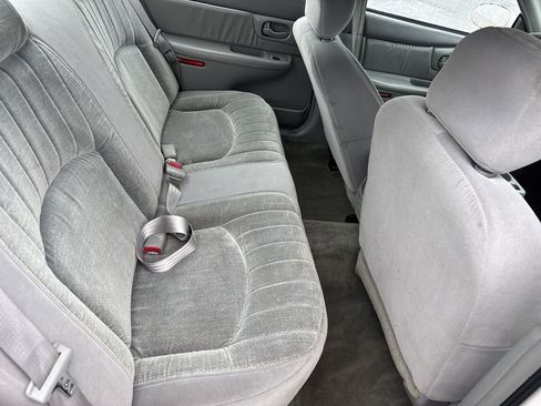 Used 2001 Buick Century Custom w/ Premium Pkg image 13