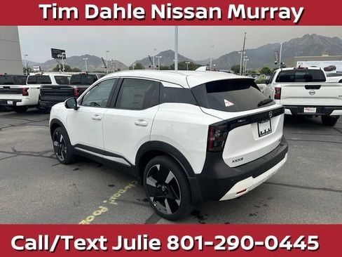Used 2025 Nissan Kicks SR AWD/4WD image 8
