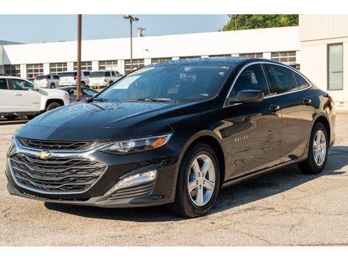 Used 2024 Chevrolet Malibu LT FWD image 4