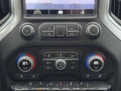 Used 2020 Chevrolet Silverado 1500 LT Trail Boss image 13