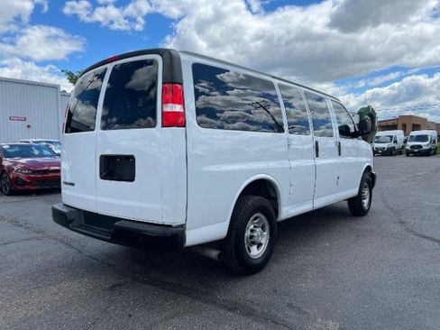 Used 2023 Chevrolet Express 2500 LS w/ Driver Convenience Package RWD image 7