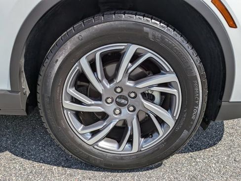 Certified 2023 Lincoln Corsair FWD image 11