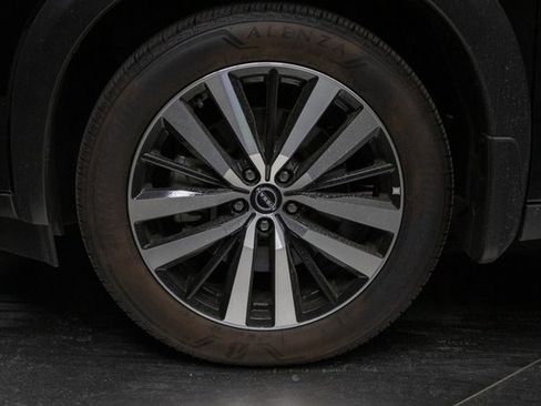 Used 2024 Nissan Pathfinder Platinum w/ Cargo Package image 8