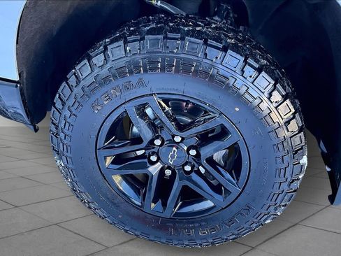 Used 2022 Chevrolet Silverado 1500 Custom Trail Boss image 10