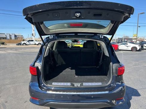 Used 2019 INFINITI QX60 Luxe w/ Essential Package image 9