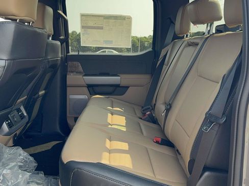 New 2026 Ford F450 Lariat w/ Lariat Ultimate Package AWD/4WD image 16