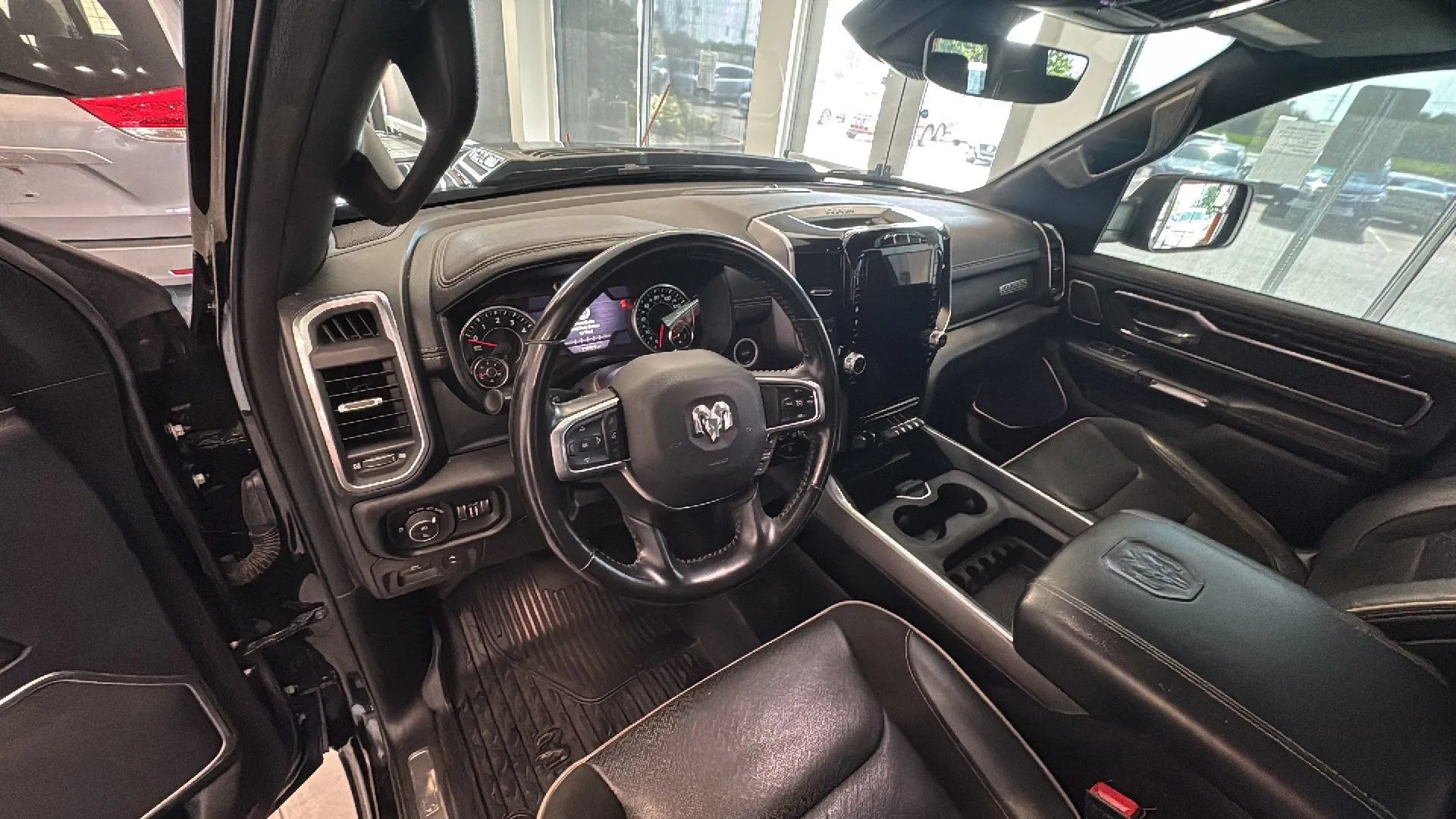 Used 2021 RAM 1500 Laramie AWD/4WD image 24