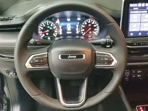 Used 2023 Jeep Compass Altitude image 27