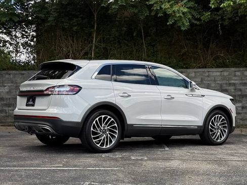 Used 2019 Lincoln Nautilus Reserve w/ Class II Trailer Tow Package FWD image 4
