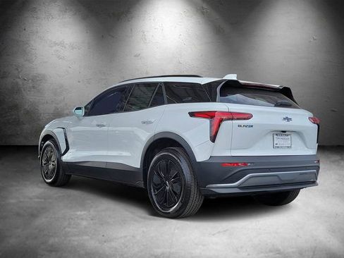 New 2026 Chevrolet Blazer EV LT image 4