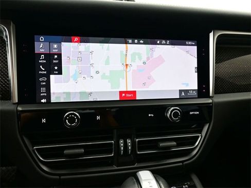 Used 2024 Porsche Macan GTS image 16