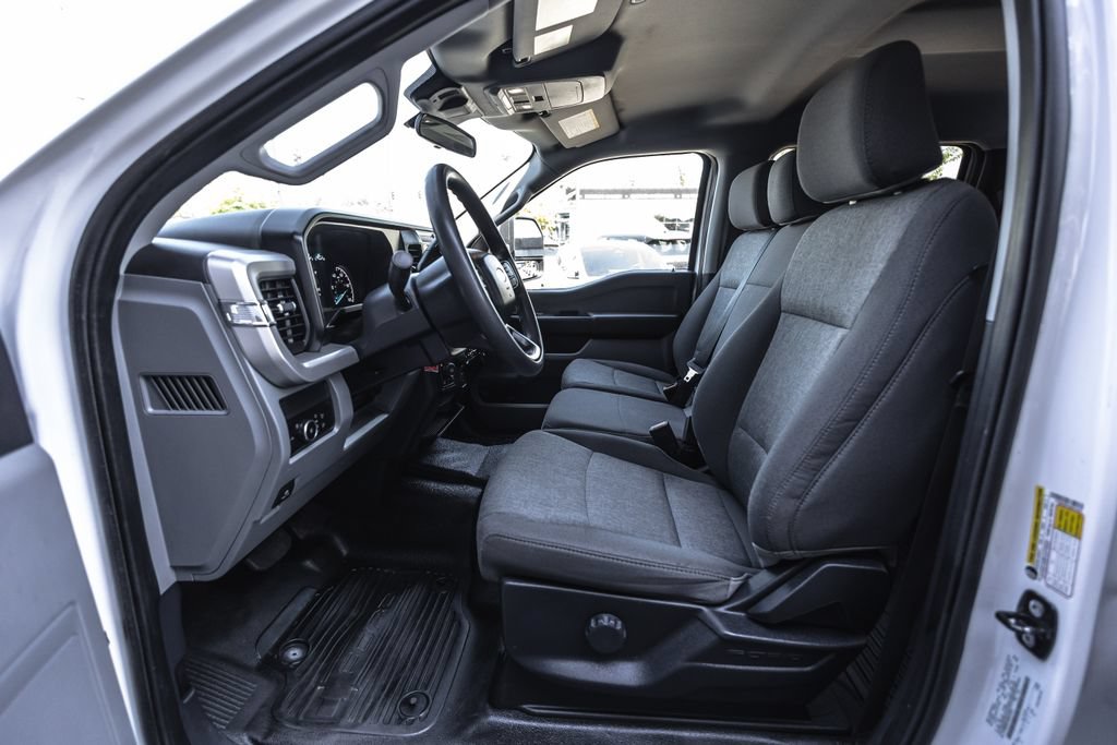 Used 2025 Ford F350 XL w/ XL Off-Road Package AWD/4WD image 18